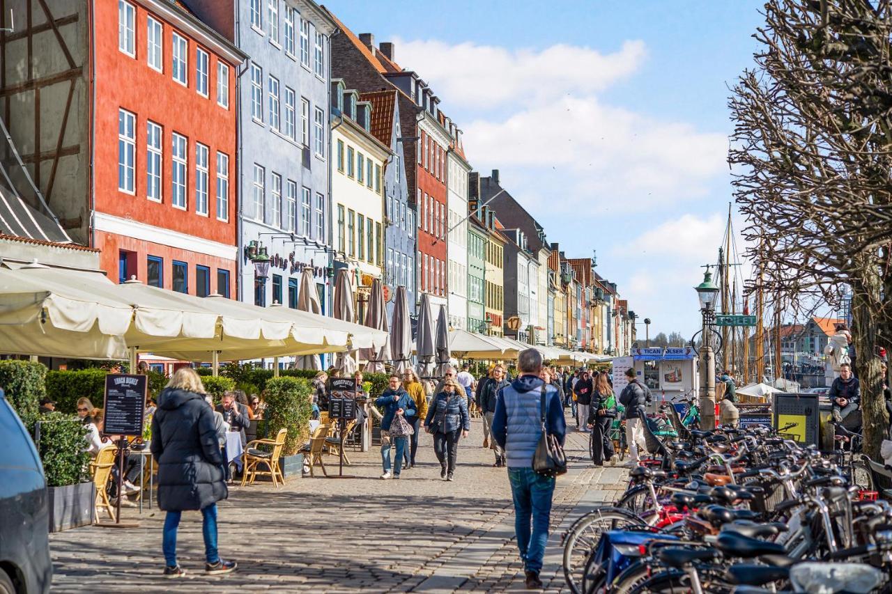 Sanders Main - Endearing Two-Bedroom Duplex Apartment With A Balcony Next To Magical Nyhavn København Eksteriør billede