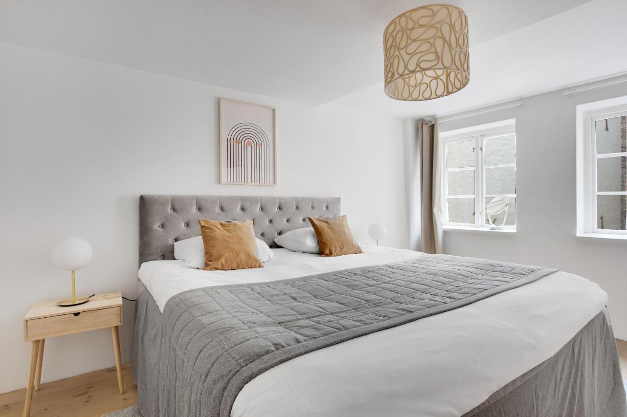 Sanders Main - Endearing Two-Bedroom Duplex Apartment With A Balcony Next To Magical Nyhavn København Eksteriør billede