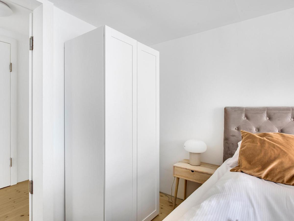 Sanders Main - Endearing Two-Bedroom Duplex Apartment With A Balcony Next To Magical Nyhavn København Eksteriør billede